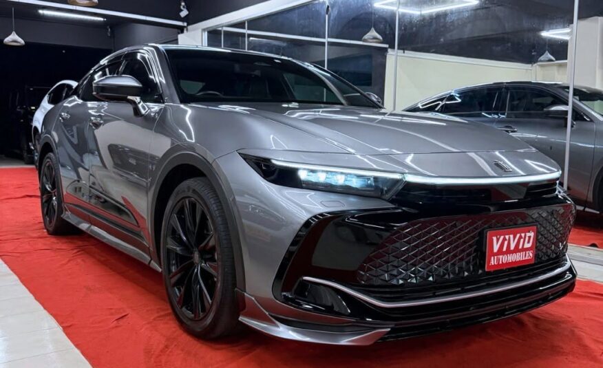 TOYOTA CROWN CROSSOVER