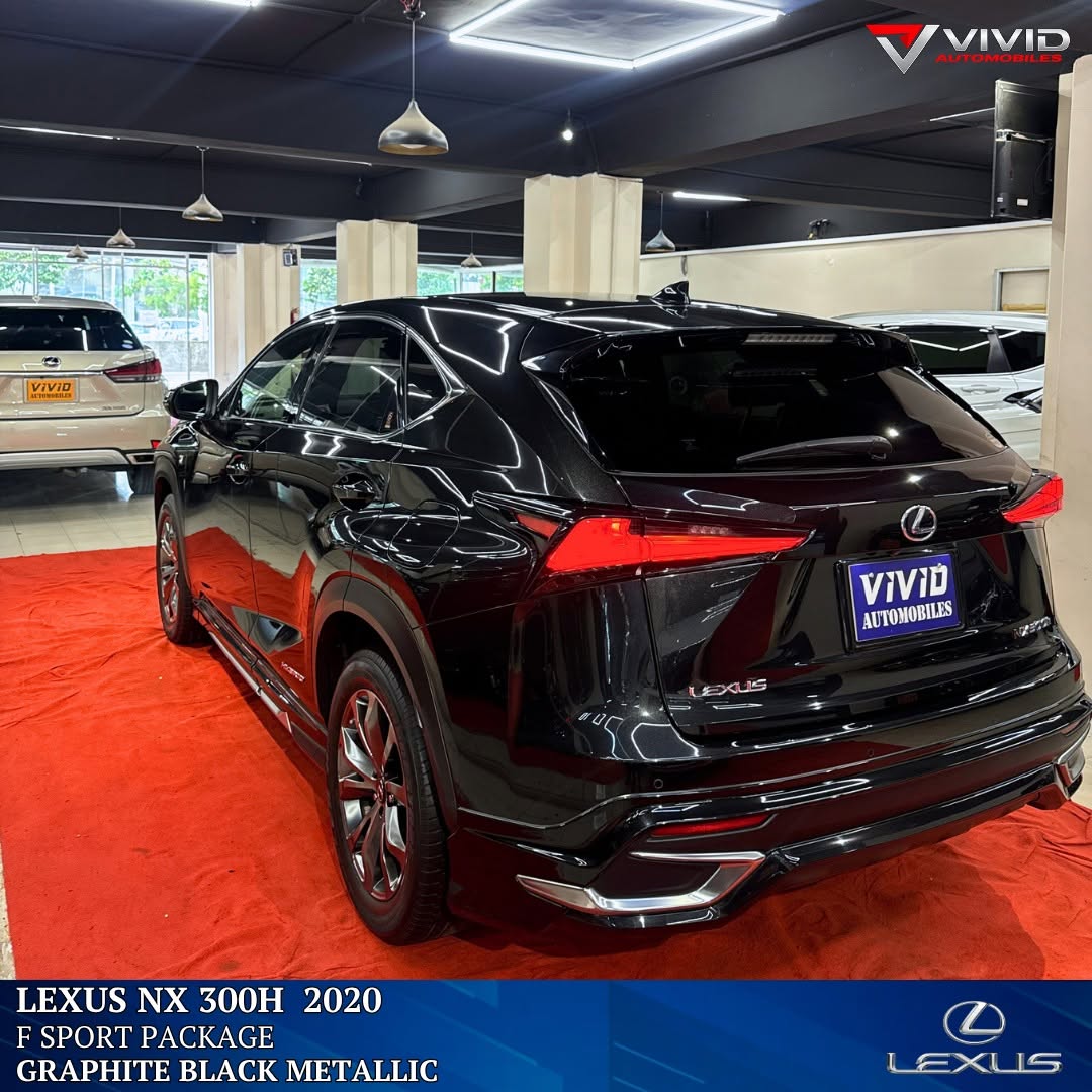 LEXUS NX 300 HYBRID