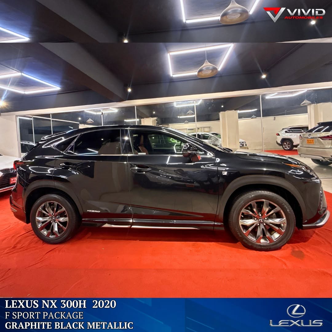 LEXUS NX 300 HYBRID