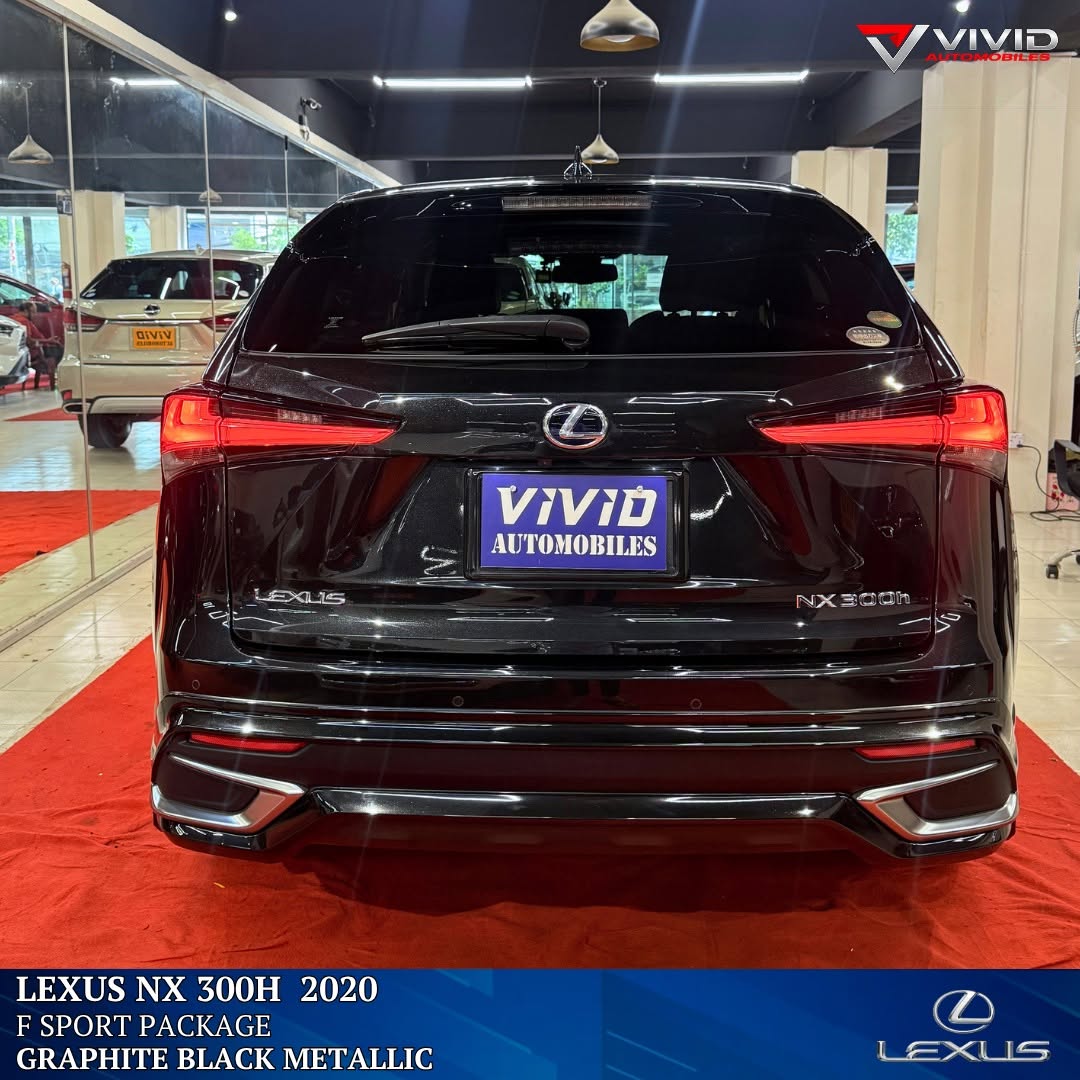 LEXUS NX 300 HYBRID