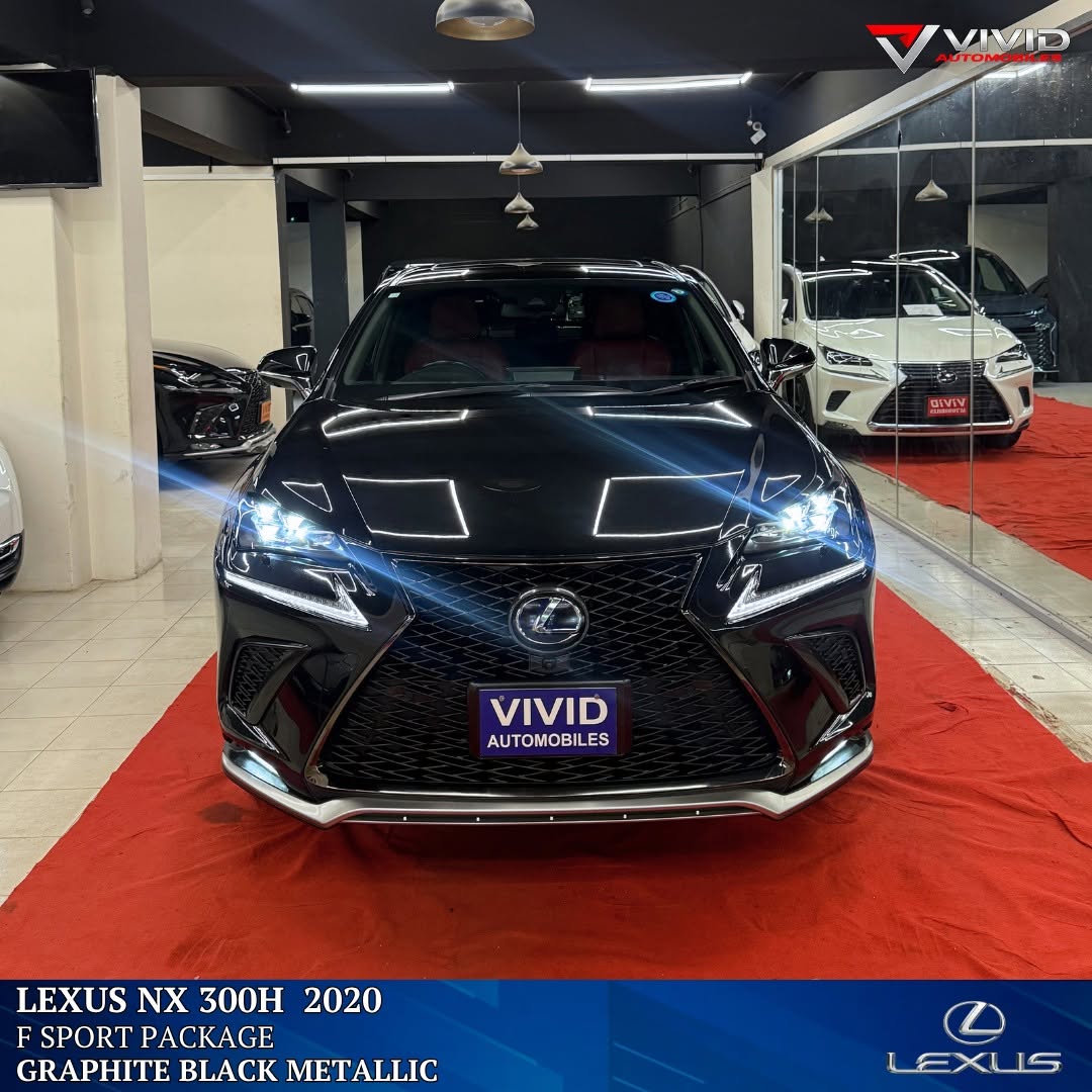 LEXUS NX 300 HYBRID