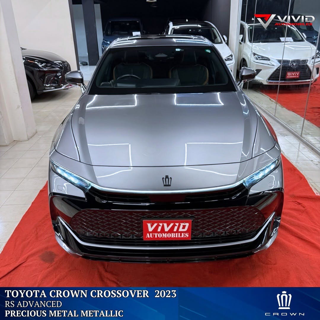 TOYOTA CROWN CROSSOVER