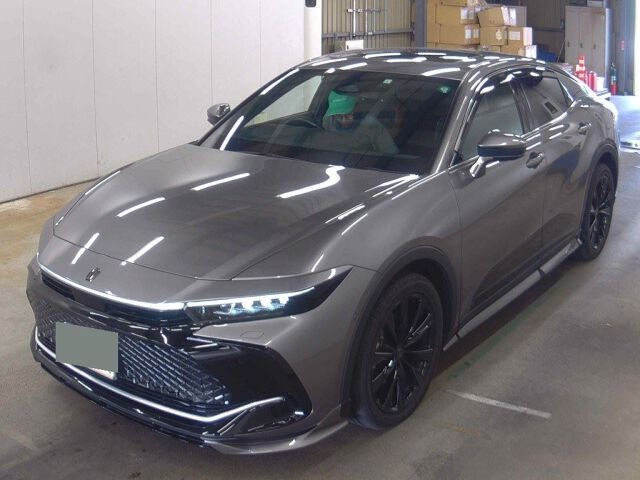 TOYOTA CROWN Crossover