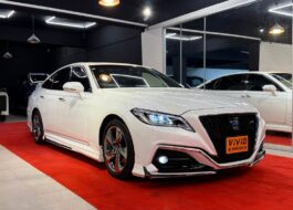 TOYOTA CROWN HV