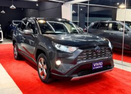 TOYOTA RAV4 HV