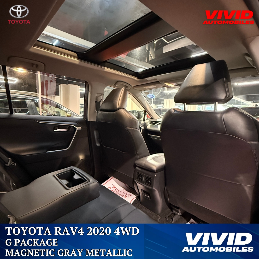 TOYOTA RAV4 HV