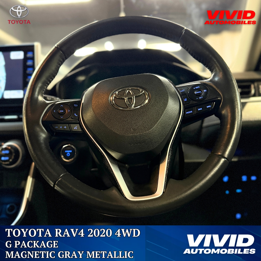 TOYOTA RAV4 HV
