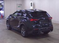 𝐋𝐄𝐗𝐔𝐒 𝐍𝐗 𝟑𝟎𝟎𝐇 𝟐𝟎𝟐𝟎 𝐁𝐥𝐚𝐜𝐤 𝐅 𝐒𝐩𝐨𝐫𝐭