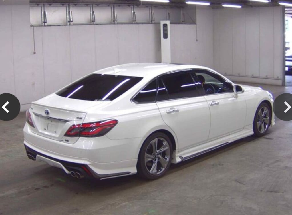 𝐓𝐎𝐘𝐎𝐓𝐀 𝐂𝐑𝐎𝐖𝐍 𝟐𝟎𝟐𝟎,𝐑𝐒 𝐀𝐝𝐯𝐚𝐧𝐜𝐞 ,𝐂𝐫𝐲𝐬𝐭𝐚𝐥 𝐖𝐡𝐢𝐭𝐞 𝐏𝐞𝐚𝐫𝐥