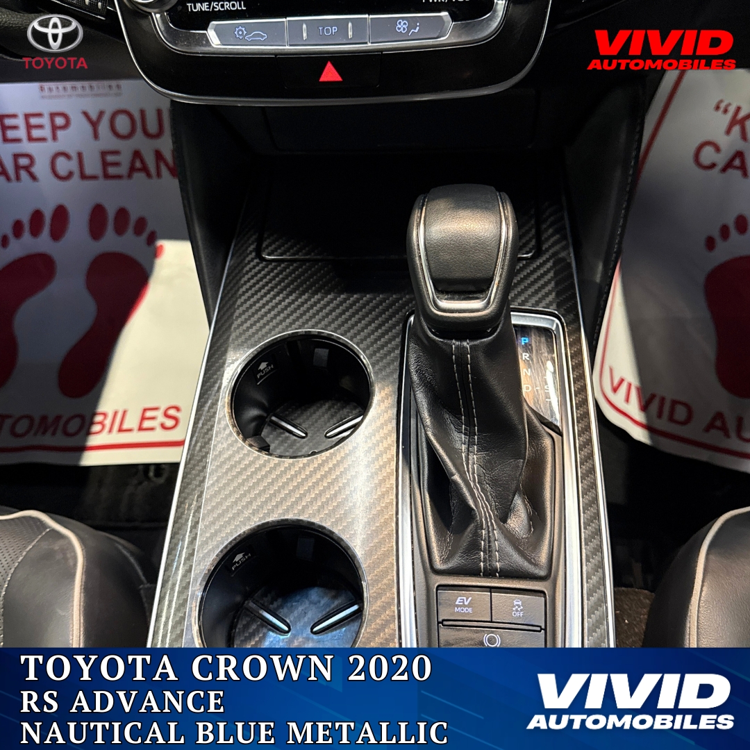 Toyota crown 2020 RS Advance