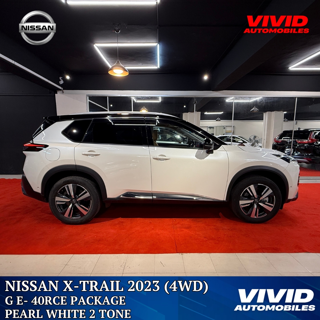 Nissan X-Trail GE e-4ORCE 4WD Nissan X-Trail White Pearl 2 Tone Nissan X-Trail Hybrid SUV Nissan X-Trail 2023 for sale Nissan X-Trail Japan import
