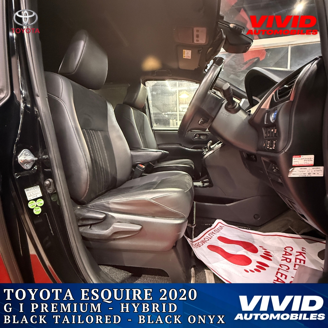 2020 Toyota Esquire Gi Premium Package Black Onyx reconditioned MPV