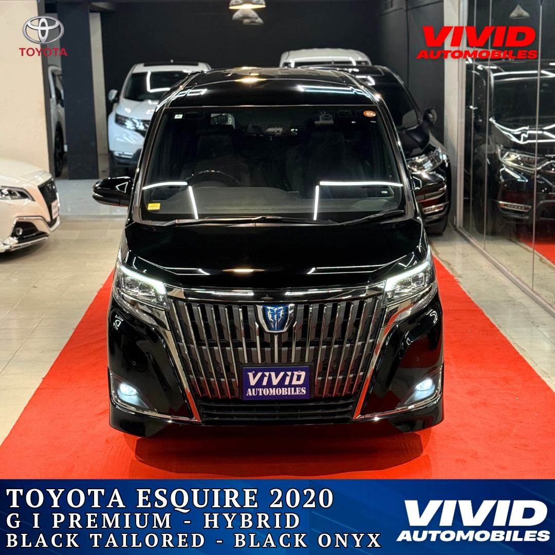 Toyota Esquire 2020 Gi Premium Black-Tailored edition in Black Onyx color