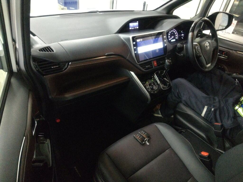 𝐓𝐎𝐘𝐎𝐓𝐀 𝐄𝐒𝐐𝐔𝐈𝐑𝐄 𝟐𝟎𝟐𝟎