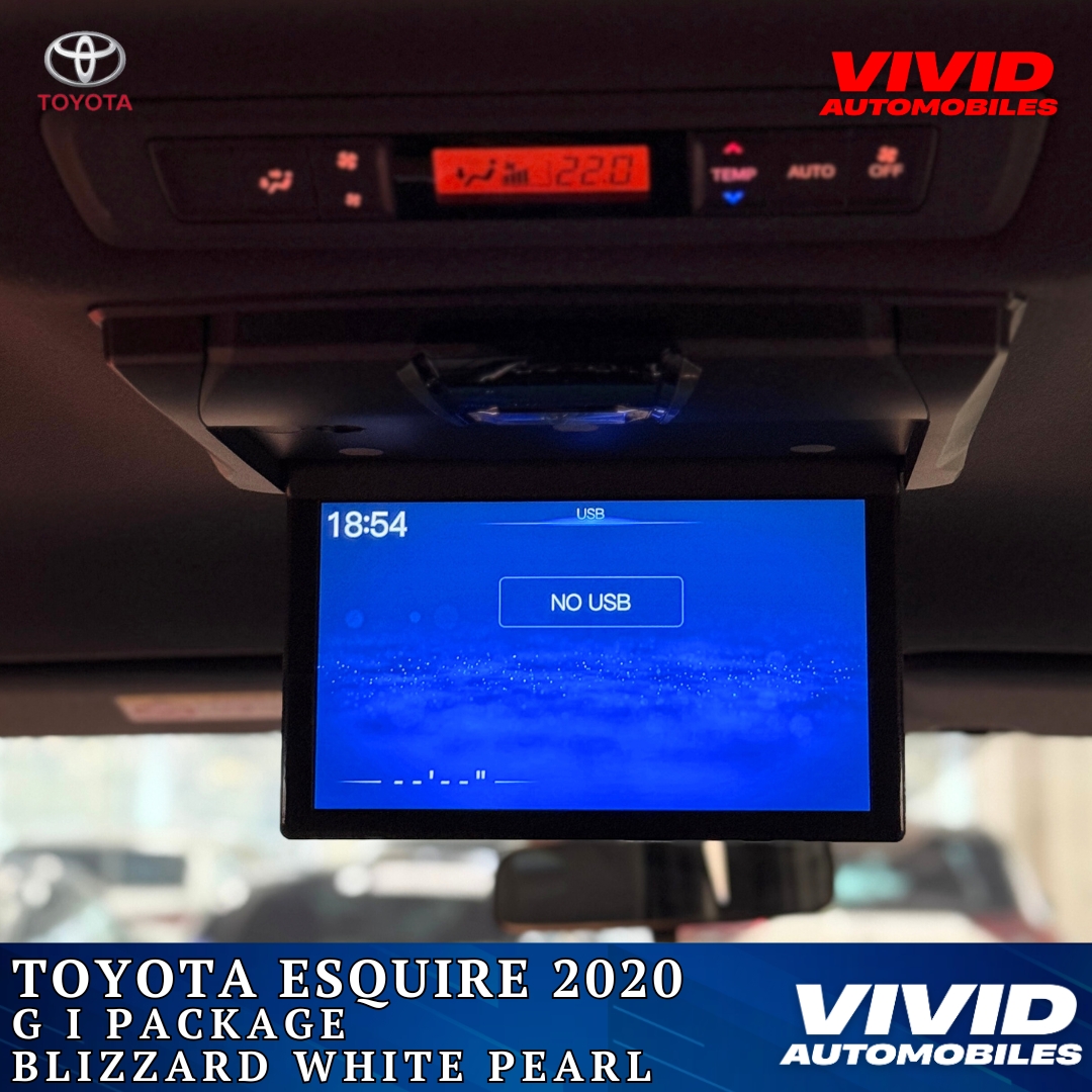 Toyota esquire hybrid car