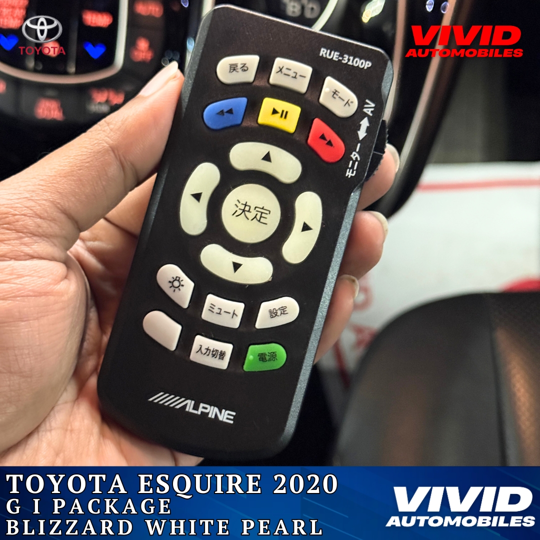 Toyota esquire hybrid car