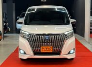 Toyota esquire hybrid car