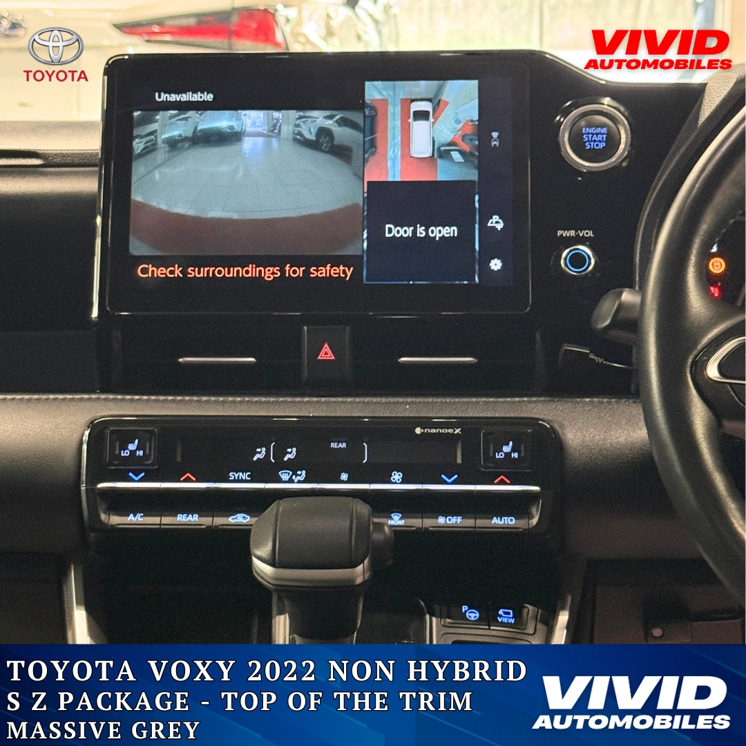 toyota voxy 2022