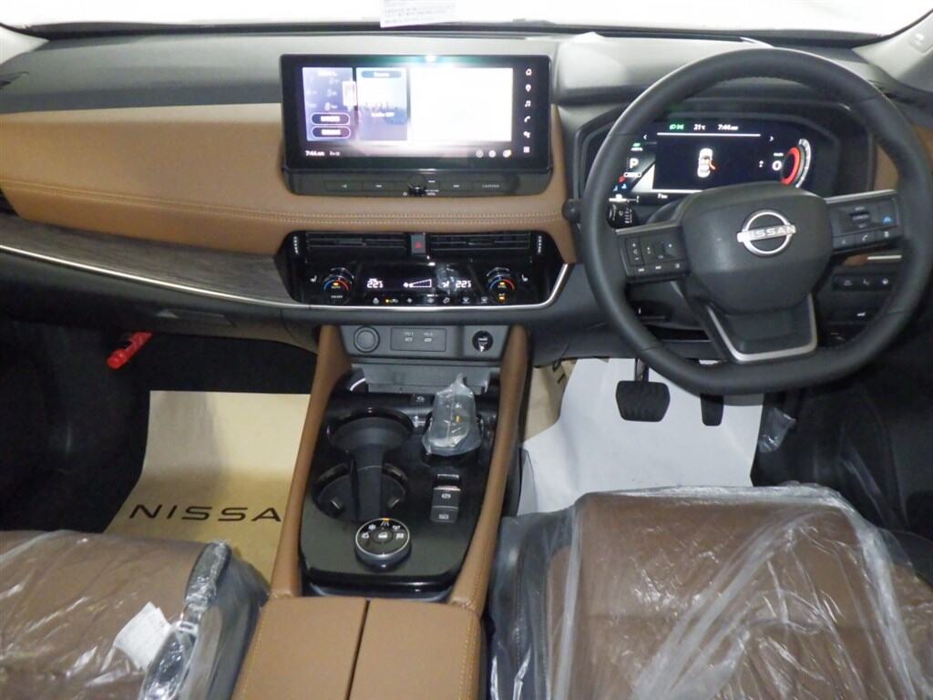 BRAND NEW NISSAN X-Trail