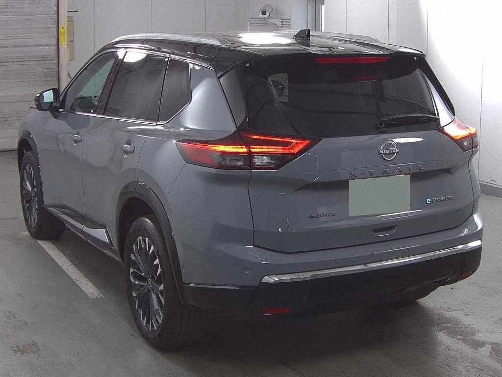 BRAND NEW NISSAN X-Trail